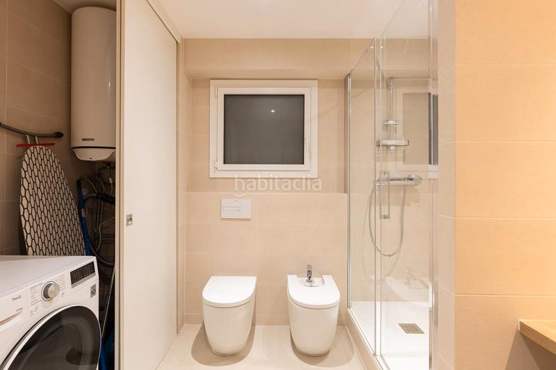 Foto d3795e1c-61e6-4b22-85cf-53ea1956d848. Piso  en venta en avenida del paral·lel en El Poble Sec - Parc de Montjuïc Barcelona