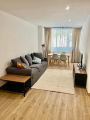 Etagenwohnung in El Poble Sec - Parc de Montjuc. Piso en venta en avenida del parallel