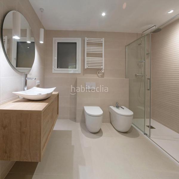Foto dca04db3-425b-4642-9f6a-38e143755070. Piso  en venta en avenida del paral·lel en El Poble Sec - Parc de Montjuïc Barcelona
