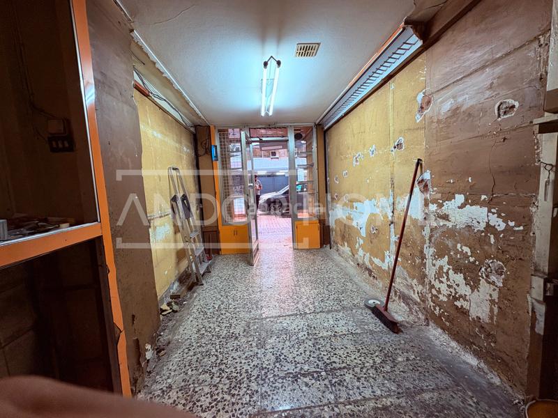 Foto dc5622b9-748b-4792-82ca-0e55ac837d7a. Locale commerciale in L´Antiga Esquerra de l´Eixample Barcelona