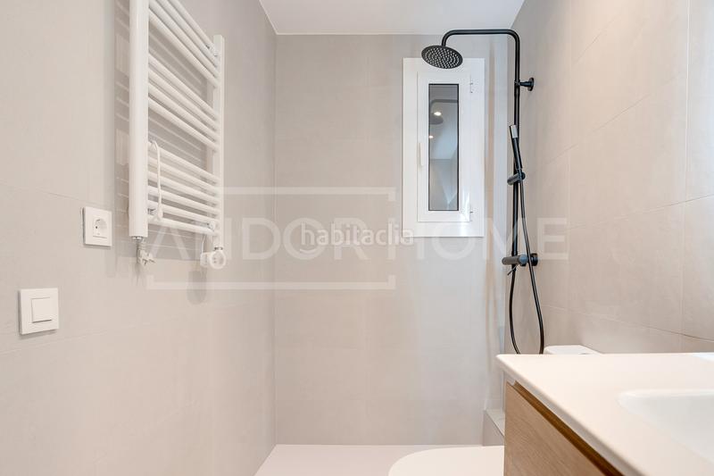Foto 00dfa9eb-3828-4d9b-a34e-d2111176533b. Appartamento in Putget - Farró Barcelona