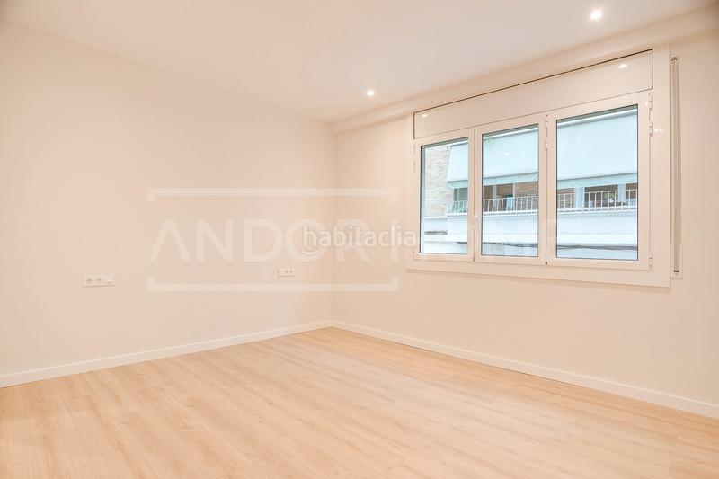 Foto 60f70eff-e624-47ca-8eca-d28f09638800. Appartamento in Putget - Farró Barcelona