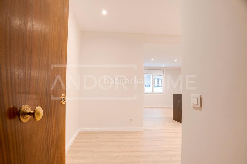 Foto 6ce742ac-b262-4c11-8785-2eba833bbea8. Appartamento in Putget - Farró Barcelona