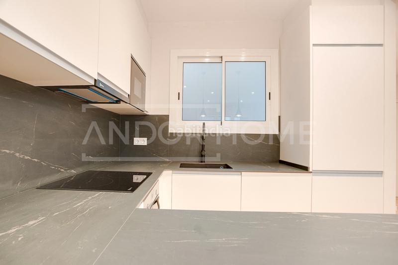 Foto cf032755-cd51-4cf6-974d-10b09c7b662d. Appartamento in Putget - Farró Barcelona