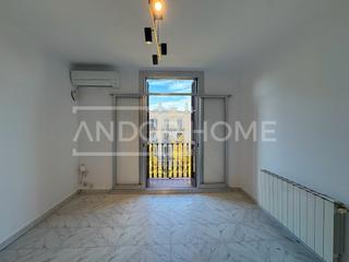 Flat  Carrer del comte d'urgell 74. Piso en venta en comte d'urgell