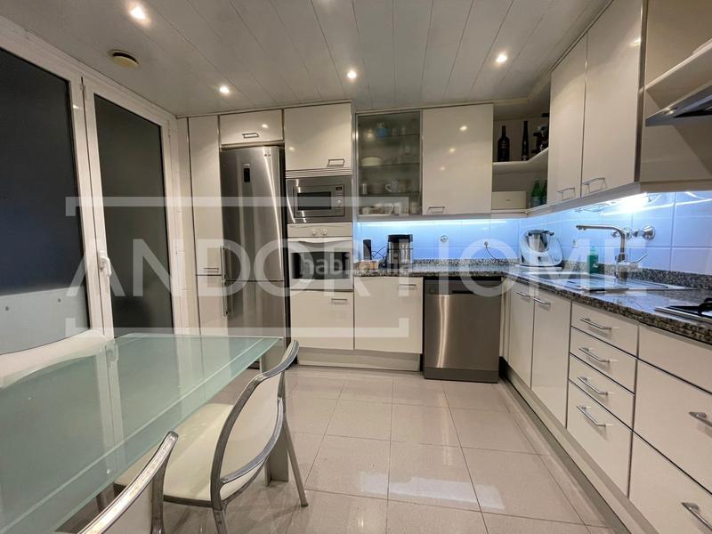 Foto 9aa6c9a7-cca8-4826-8efa-f0981d2c4fae. Pis amb calefacció a La Nova Esquerra de l´Eixample Barcelona