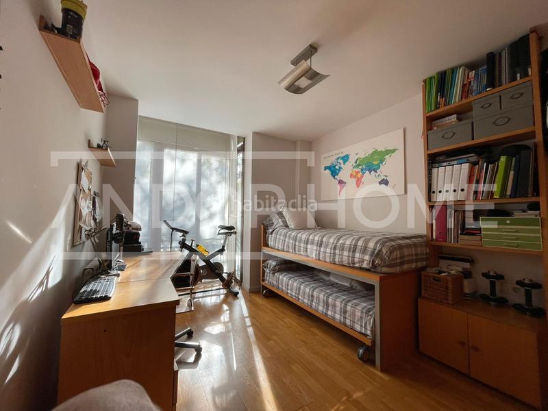 Foto ee5319a1-29d5-472c-89d5-57bb2bd149ca. Pis amb calefacció a La Nova Esquerra de l´Eixample Barcelona