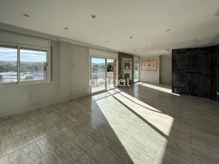 Etagenwohnung  Calle pere geronès. Ático en santa cristina daro