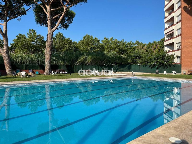 Foto 1d1d5815-91f9-49e5-b691-6b217d5e0e78. Apartamento venta de apartamento en castell daro, platja daro i sagaró en Platja d´Aro