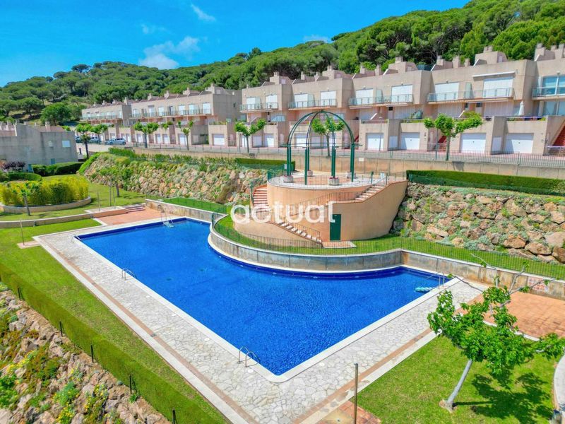 Foto 333f0a9e-1e70-4cc8-995f-6a0c05758d79. Casa amb calefacció aparcament piscina a Sant Pol Sant Feliu de Guíxols
