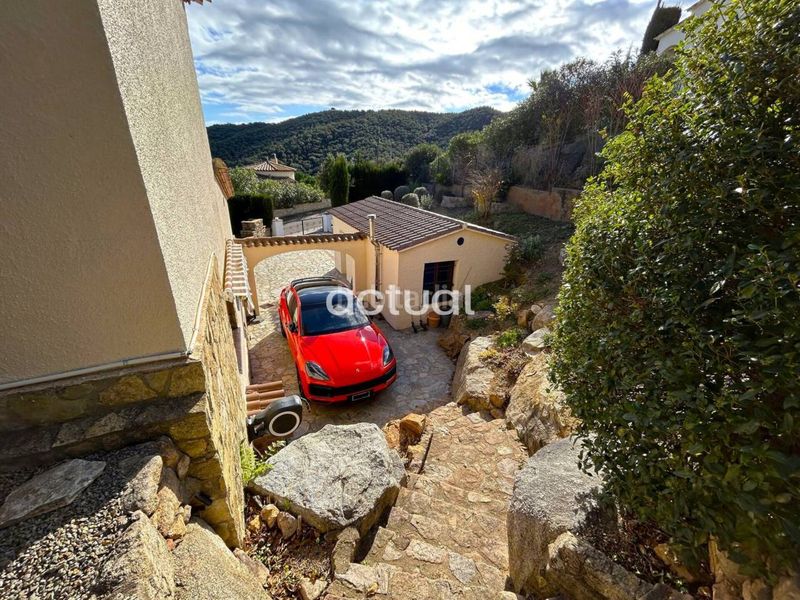 Foto 5c4b5a8f-2cb8-41b5-8509-0fd705a808a0. Casa  con licencia turística en Cabanyes-Mas Ambrós-Mas Pallí Calonge