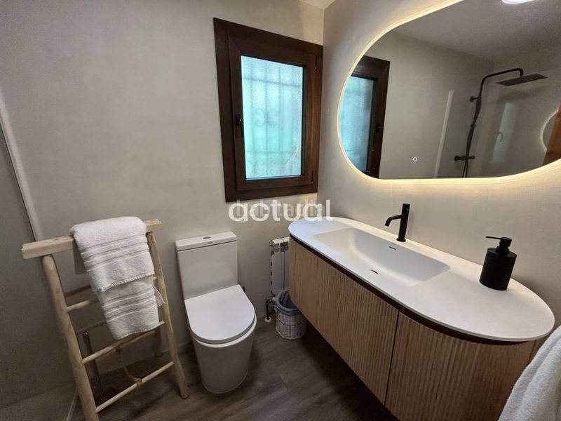 Foto 8d757f46-281e-46dc-8179-17c3f12345af. Casa  con licencia turística en Cabanyes-Mas Ambrós-Mas Pallí Calonge