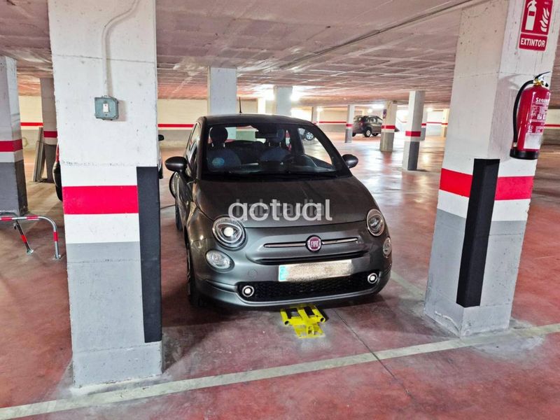 Foto ead83a6f-728b-4602-a0d9-3a1c88996e93. Aparcament cotxe a Centre-Platja Platja d´Aro