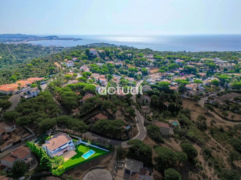 Foto 4262980d-7562-49ec-b1cb-08eee80010f5. Casa amb aparcament piscina a Los Pinos-Politur Platja d´Aro