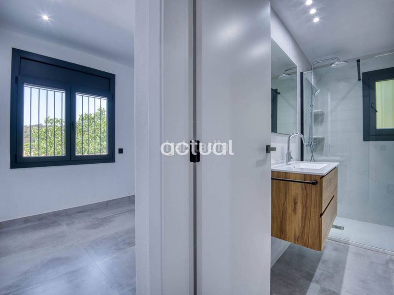 Foto f0d50d80-4d7a-4257-9369-274b8c26b779. Casa amb aparcament piscina a Los Pinos-Politur Platja d´Aro