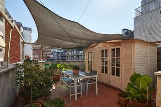 Pis a Font de la Guatlla. Piscina!! terraza!! a cinco minutos de pl.espanya