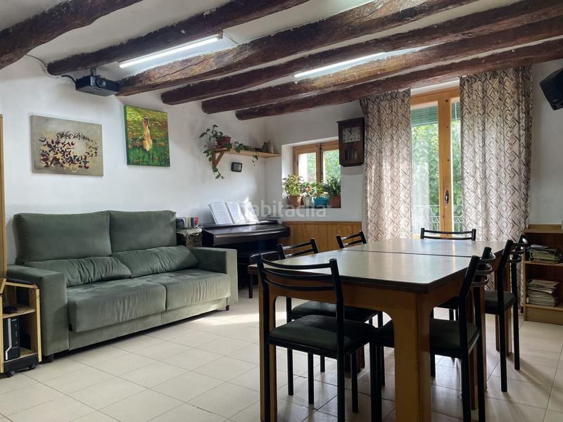 Foto a03d5551-5d92-4a06-b0df-c43d099a6858. Casa  en venta en poble, 5 dormitorios. en Piera