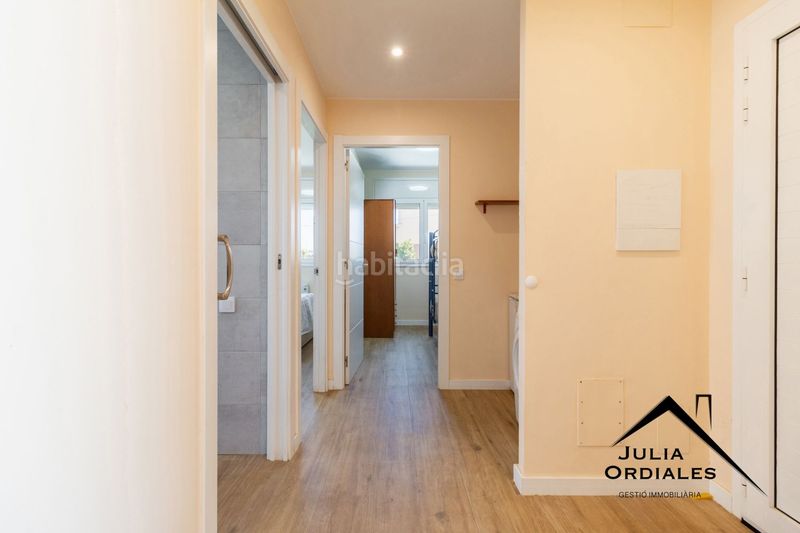 Foto a5b64fbd-e1dd-494b-9688-722e90a26111. Casa amb calefacció aparcament a Masquefa