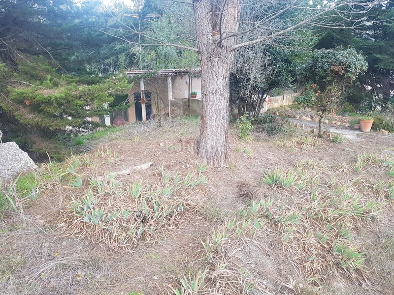 Foto b42607be-f7dd-4da2-8796-6ca92f40ee4f. Terreny residencial a Torrelles de Llobregat