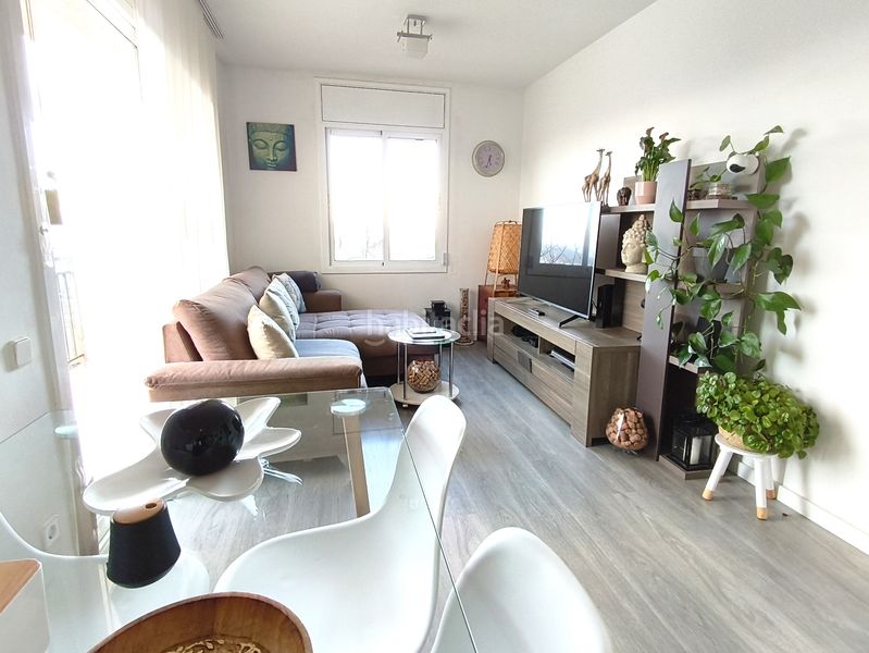 Foto 7f7ea017-32e7-4966-96ca-7cd480a6d071. Xalet amb calefacció a Torrelles de Llobregat