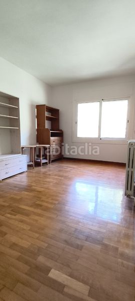 Foto 4a90dd08-d40c-47a4-8ed4-09b6bb1e7196. Chalet  independiente en can güell en Torrelles de Llobregat