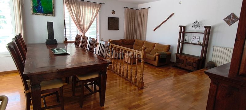 Foto 83824546-914a-42d8-8831-55e812dbfa8e. Chalet  independiente en can güell en Torrelles de Llobregat