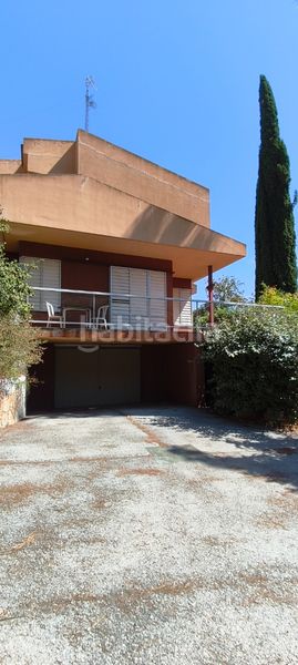Foto 8eca69a8-8e43-471d-89e9-adc4ae7dd771. Chalet  independiente en can güell en Torrelles de Llobregat