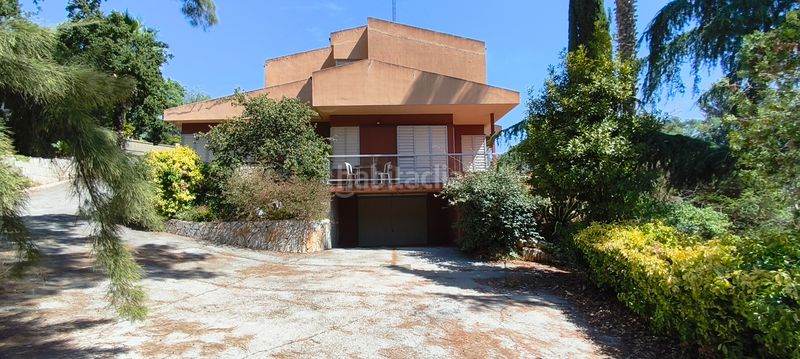 Foto a9098fbe-634b-4711-bd78-3abefb8b1434. Chalet  independiente en can güell en Torrelles de Llobregat