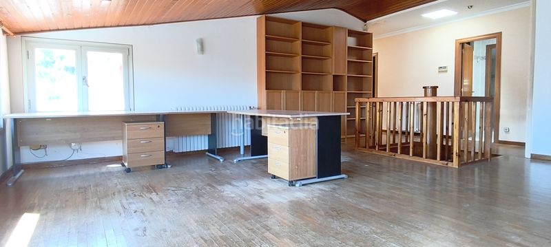 Foto fedb87d2-d36c-4b7f-a182-c37c7cd366d5. Chalet  independiente en can güell en Torrelles de Llobregat