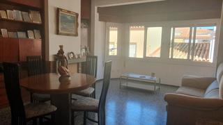 Appartement à Platja Gran. Gran piso a reformar en 3º línea de mar con trastero