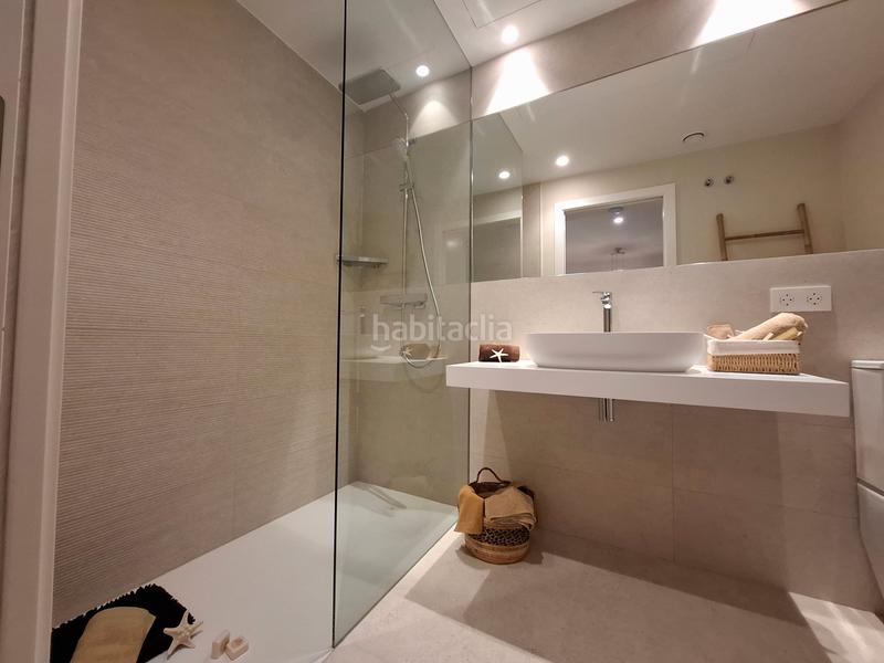 Foto 0e64c407-d366-4693-bc81-9a55e7532673. Piso en carrer president macià 116 a un paso de la playa: obra nueva (ya acabada) con opción a parking y trastero en Palamós