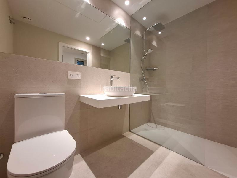 Foto f20d4baa-f495-4a99-97b3-9c65f67bf9b9. Piso en carrer president macià 116 a un paso de la playa: obra nueva (ya acabada) con opción a parking y trastero en Palamós