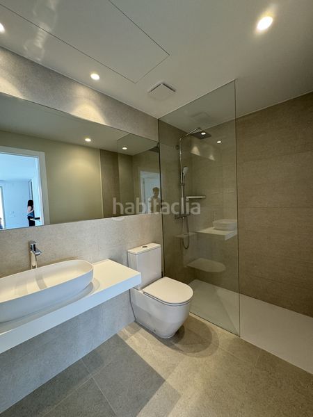 Foto e113eecb-9e90-481d-91f4-bd6c401d5fc4. Planta baja en carrer president macià 116 a estrenar con materiales y acabados de lujo, a 1 minuto de la Platja Gran en Palamós