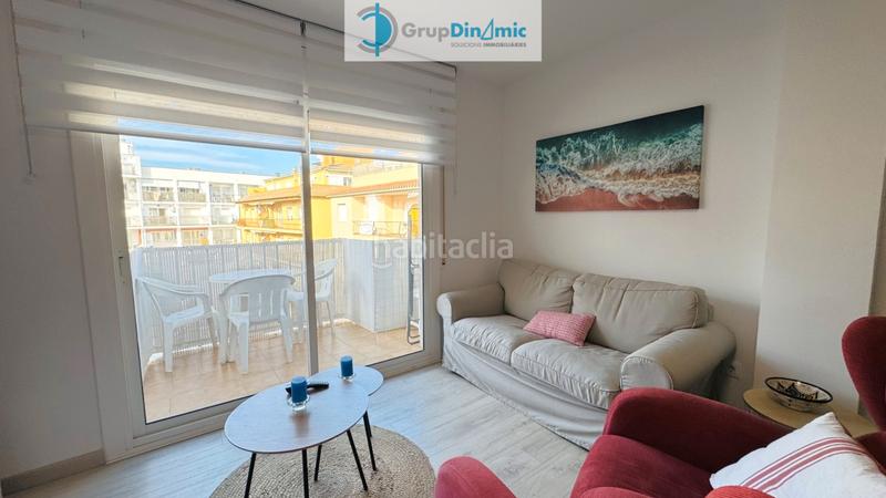 Foto 69b7817f-aed4-4c77-88aa-8d790bc1df86. Piso  totalmente reformado con licencia turística en Palamós