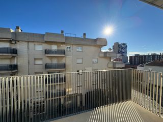 Appartement à Platja Gran. Estrene vivienda de lujo, a 1 minuto de la platja gran de palamó