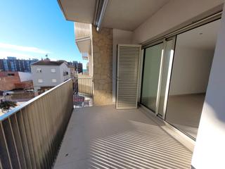 Appartement à Platja Gran. Estrene piso antes del verano, obra nueva acabada en segunda lin