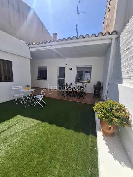 Foto 1918cc7e-89b5-4a58-bf9b-4682d9f2549e. Casa amb xemeneia calefacció a Centre Palamós