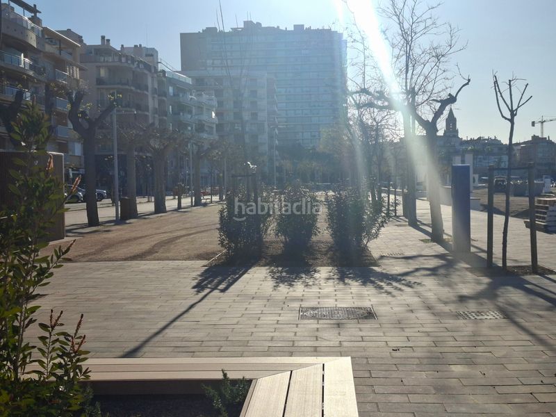 Foto 602758f0-2fc9-44db-b918-d79d818e1cb3. Casa amb xemeneia calefacció a Centre Palamós