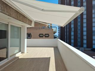 Àtic a Platja Gran. Ático reformado con terraza en el centro de palamós