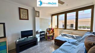 Pis a Avinguda Catalunya. Amplio piso luminoso de 101m2 con ascensor