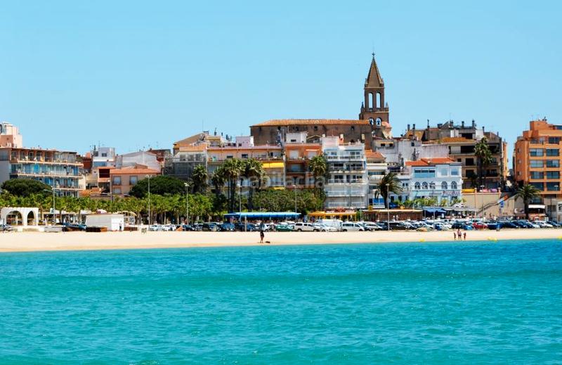 Foto ebbf6b9c-22be-45a8-8125-c07f96eab916. Edificio in El Pedró Palamós