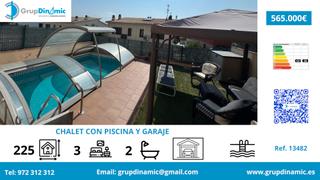 Chalet in Sant Joan - Vilarromà. Chalet de 225m2 con piscina y garaje privado en palamós