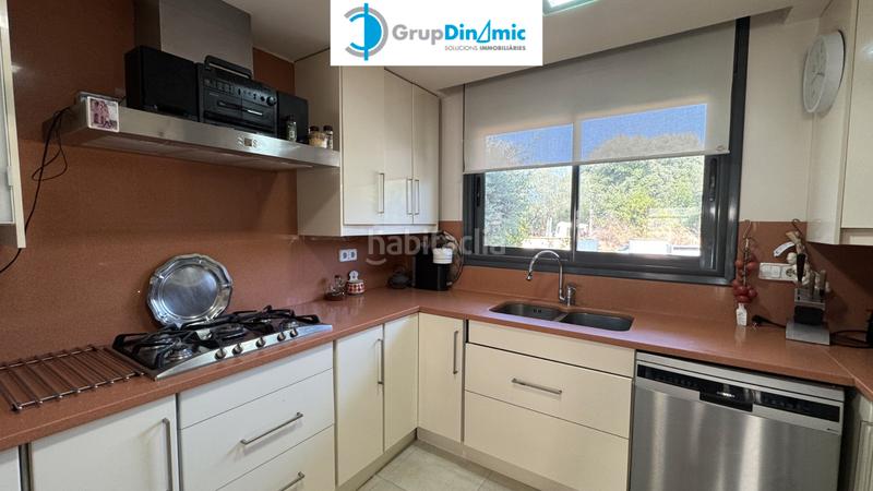 Foto ec6869de-b371-4e2d-84ff-ad51be7a7e5b. Chalet  de 225m2 con piscina y garaje privado en Palamós