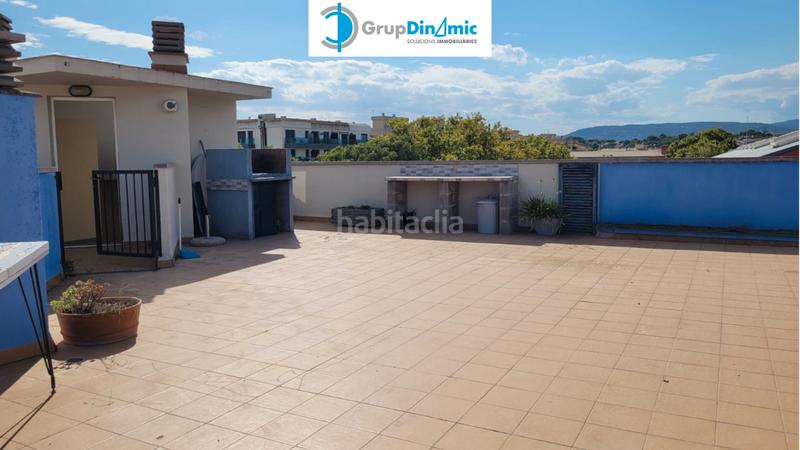 Foto 44703eb1-3aa5-4bb0-8a19-cd382f4d335b. Piso  de 3 habitaciones y 2 baños con gran terraza y pk en Palamós