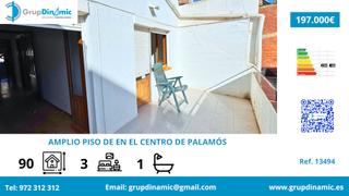 Piso en Centre. Amplio piso en centro de palamós