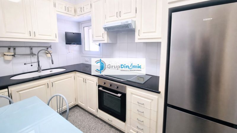 Foto c809d0f5-2aa1-4b76-ad6c-ed147b173b4b. Pis a Centre Palamós