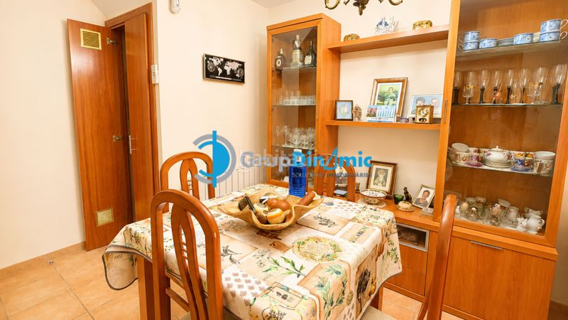 Foto 0947b380-022e-4e8a-ae50-96bd7e8f2e86. Casa amb calefacció aparcament a Centre Palamós