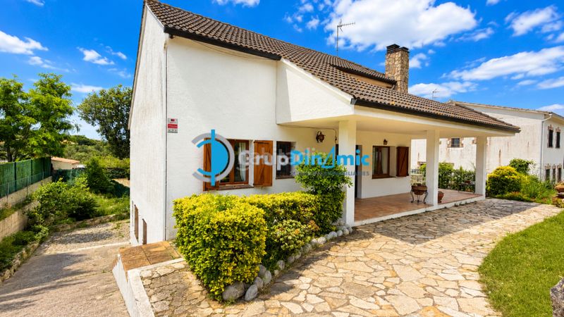 Foto 9f1b29a8-5bf5-4967-b993-dcfadd212b54. Casa a Cabanyes-Mas Ambrós-Mas Pallí Calonge