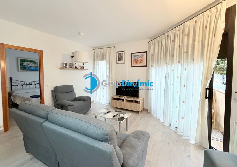 Foto 610ee0e4-5e5d-40e8-82c0-cbb41bdc6867. Planta baixa amb calefacció a Centre Palamós