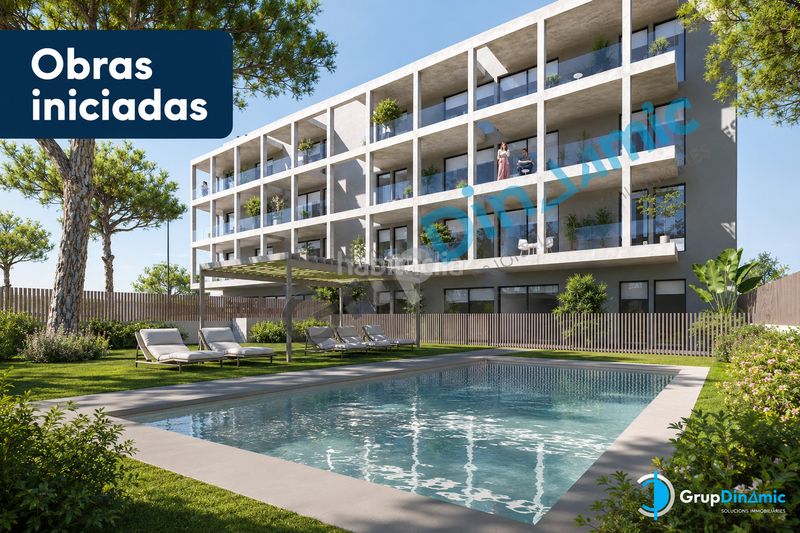 Foto 811cb7fe-e4d8-434b-ab8c-03a4b1747d39. Planta baja 75m<sup>2</sup> en carrer de la font 42i patio privado y piscina comunitaria en Palamós